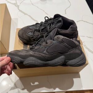 Yeezy Boost 500